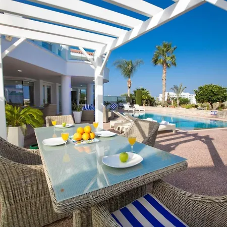 113 Villa Protaras