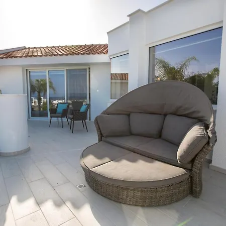 113 Villa Protaras