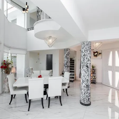 Villa 113 Protaras