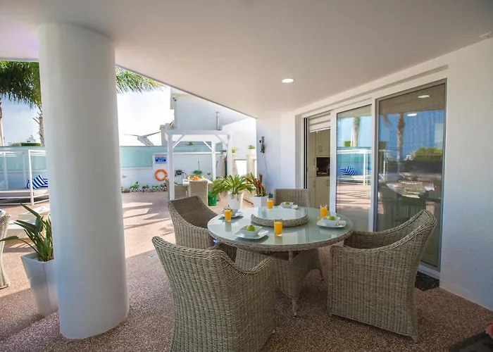 113 빌라 프로타라스